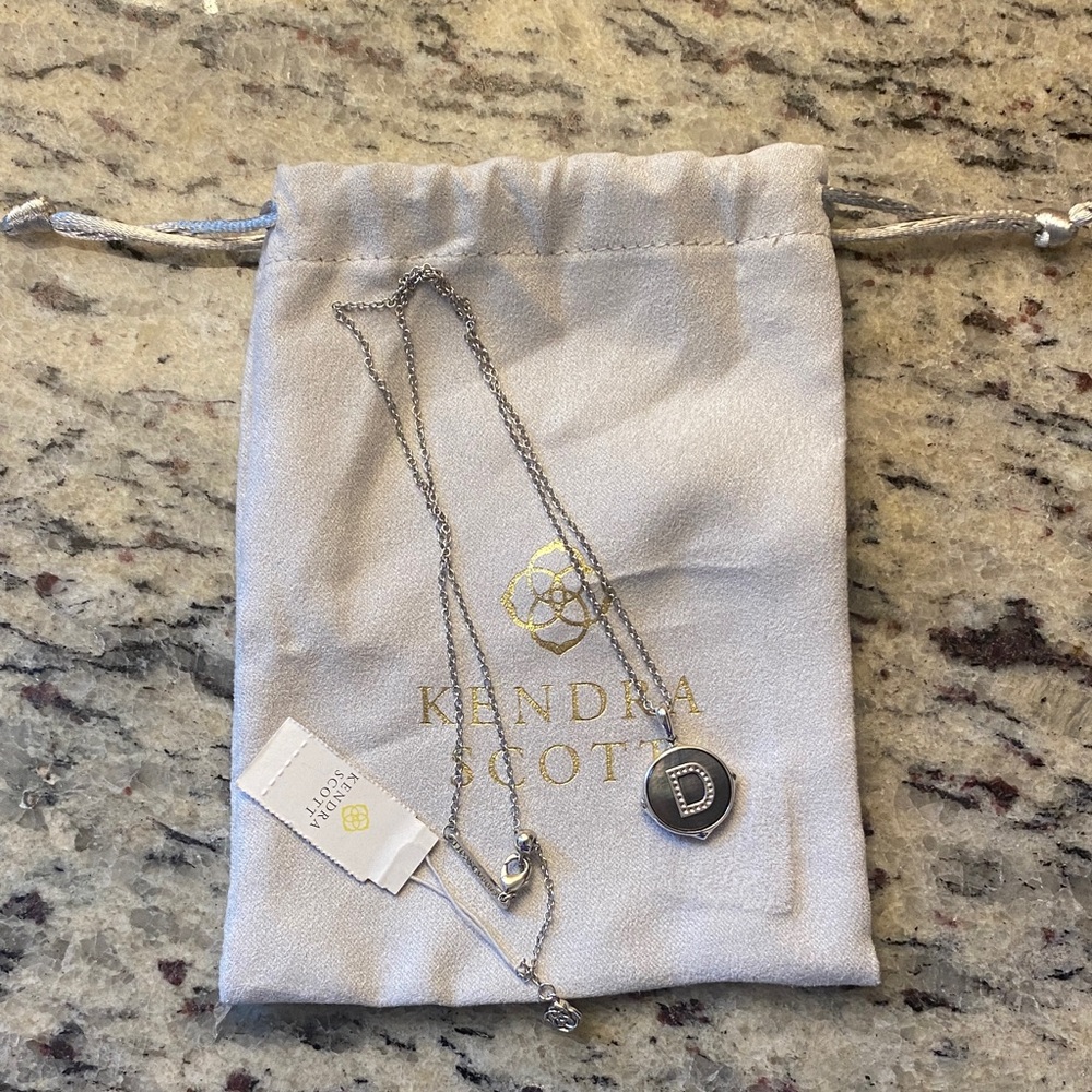 Kendra Scott Silver 'D' Pendant Necklace